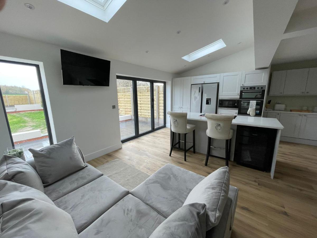 Newly Renovated 3 Bed Property - Countryside Views Dunstall Exteriér fotografie